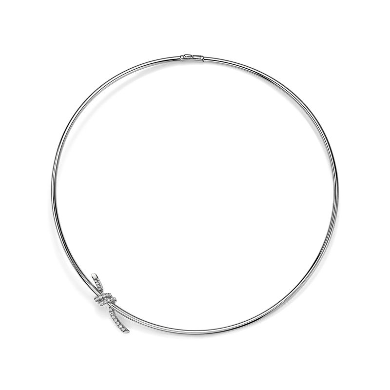 Tiffany & Co. Tiffany Knot Collar en oro blanco con diamantes Descuentos del mes