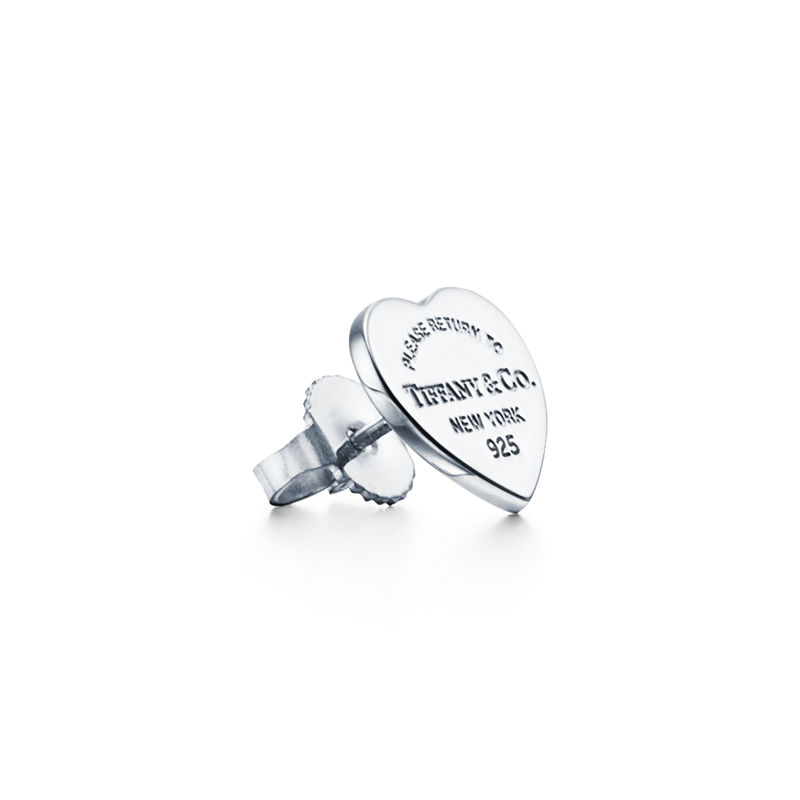 Tiffany & Co. Return to Tiffany™ Pendientes de botón de insignia de corazón en plata tamaño mini Outlet online