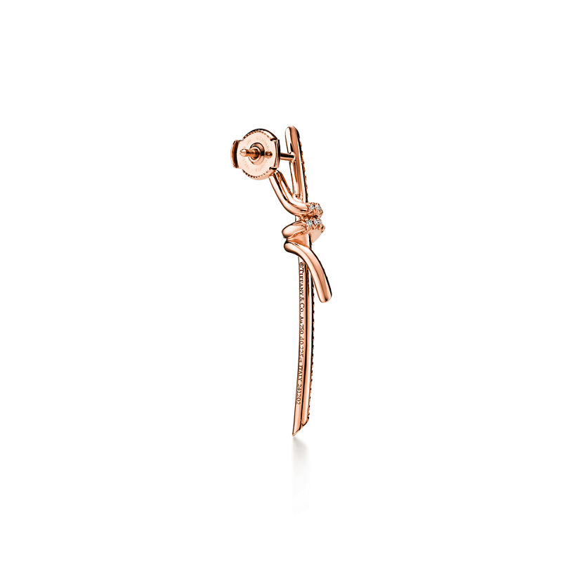 Tiffany & Co. Tiffany Knot Pendientes largos de oro rosa con diamantes Tienda