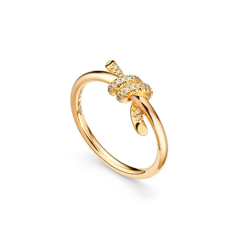 Tiffany & Co. Tiffany Knot Anillo en oro amarillo con diamantes Últimos 3 días