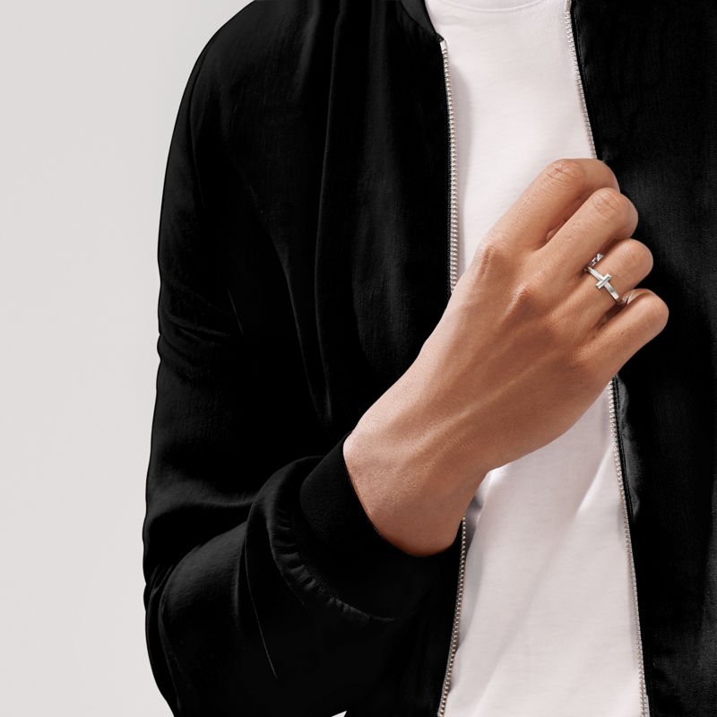 Tiffany & Co. Tiffany T T1 Anillo de oro blanco Outlet