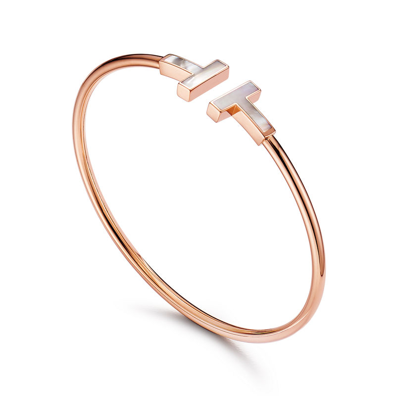Tiffany & Co. Tiffany T Pulsera Wire de oro rosa con nácar Outlet online