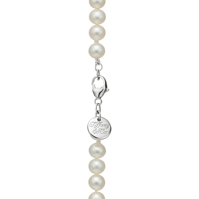 Tiffany & Co. Ziegfeld Collection Collar de perlas con cierre de plata 5-6 mm Rebajas top