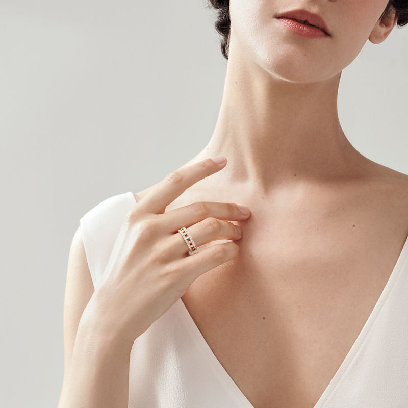 Tiffany & Co. Tiffany T Anillo ancho True de oro rosa con diamantes en pavé Solo queda un día