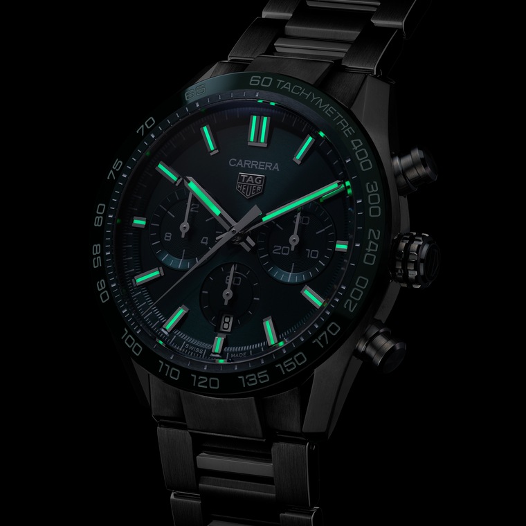 TAG Heuer TAG Heuer Carrera Chronograph Automático 44 mm Acero y cerámica CBN2A1N.BA0643 Últimos 3 días