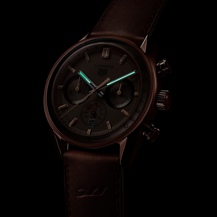 TAG Heuer TAG Heuer Carrera Chronosprint x Porsche Automático 42 mm Oro 5N CBS2040.FC8318 Liquidación
