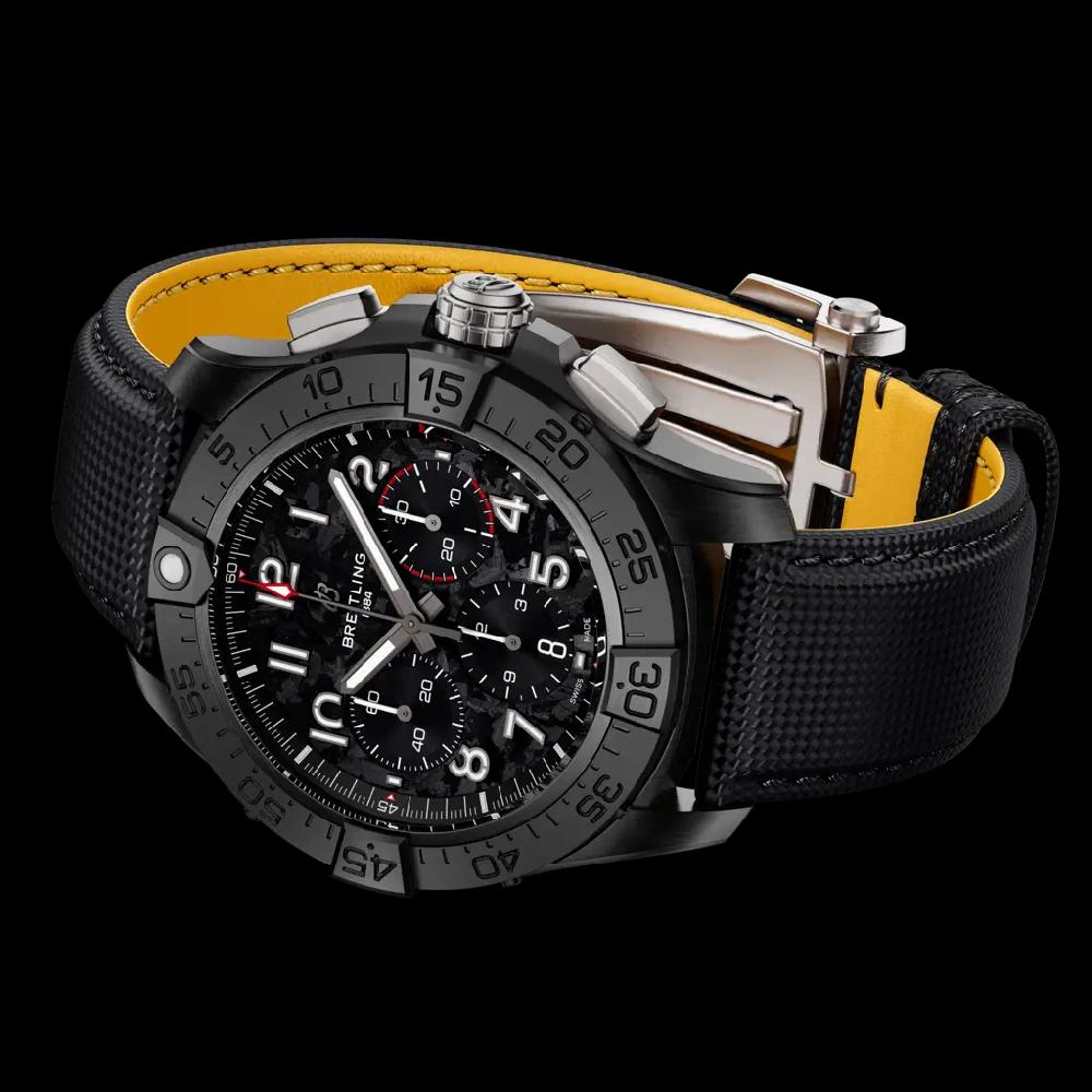 Breitling Avenger B01 Chronograph 44 Night Mission Precios de Black Friday