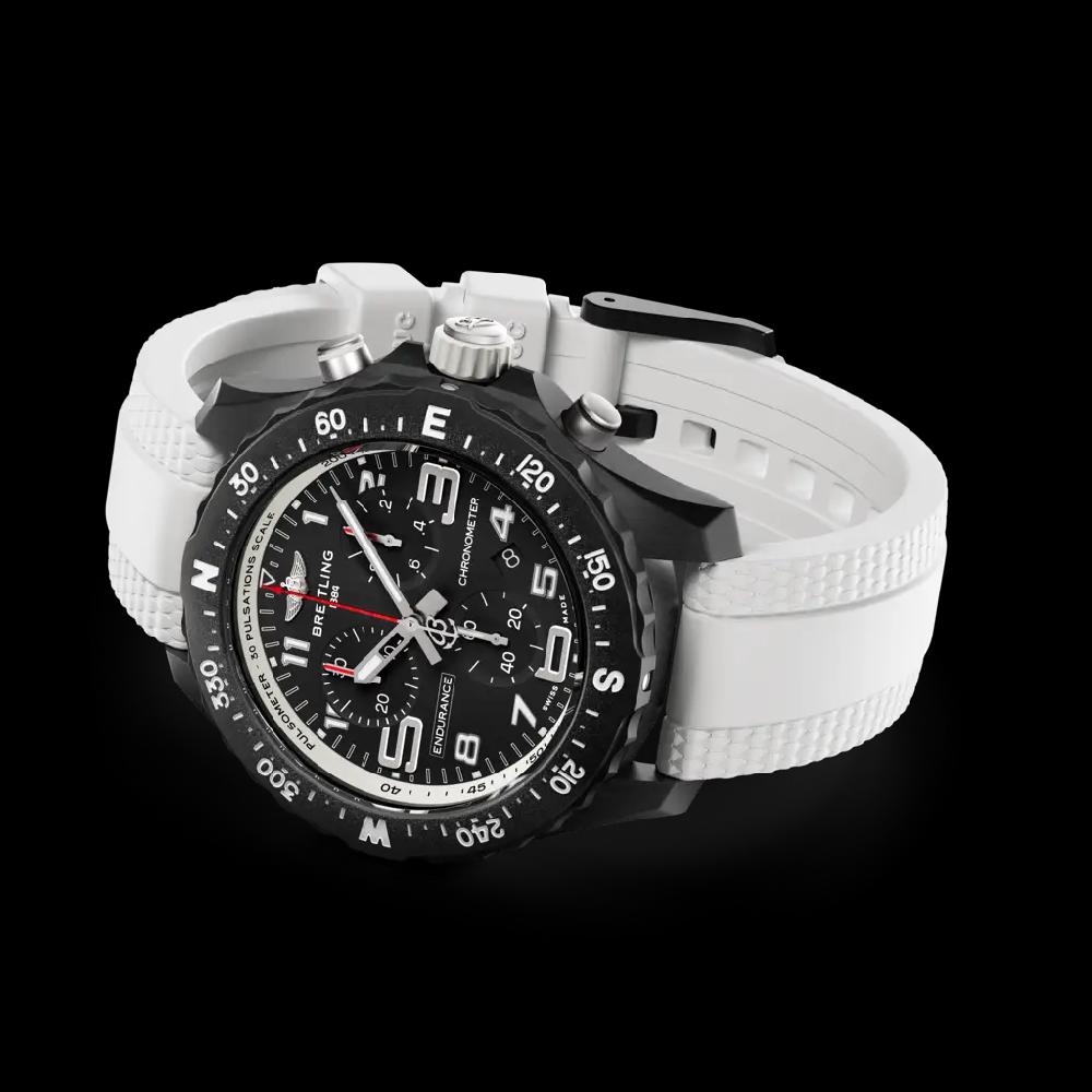 Breitling Endurance Pro 38 Oferta exclusiva