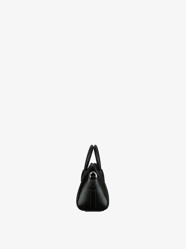 Givenchy Micro Antigona bag in Box leather Rebajas de fin de temporada