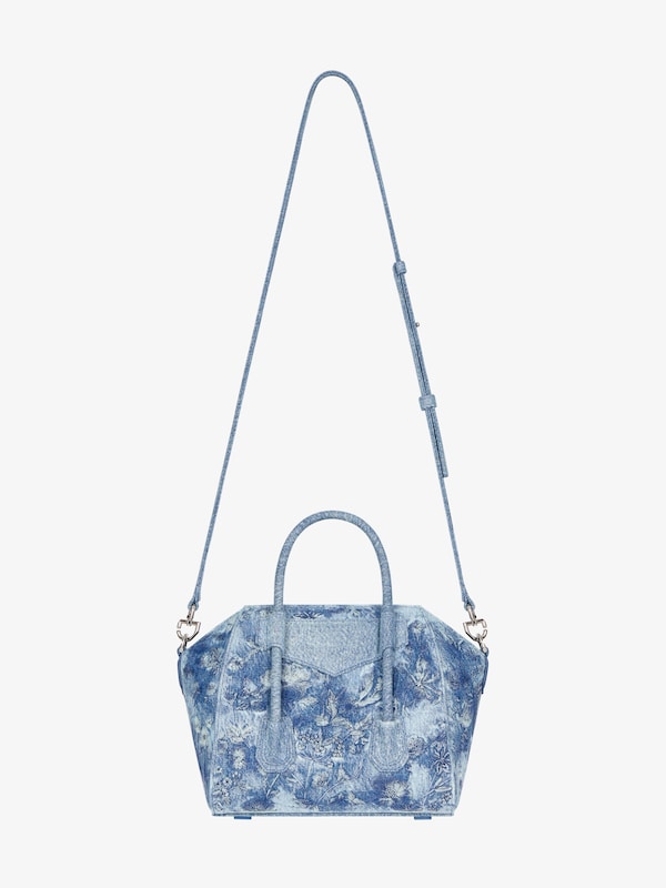 Givenchy Mini Antigona Lock bag in washed embroidered denim Rebajas baratas