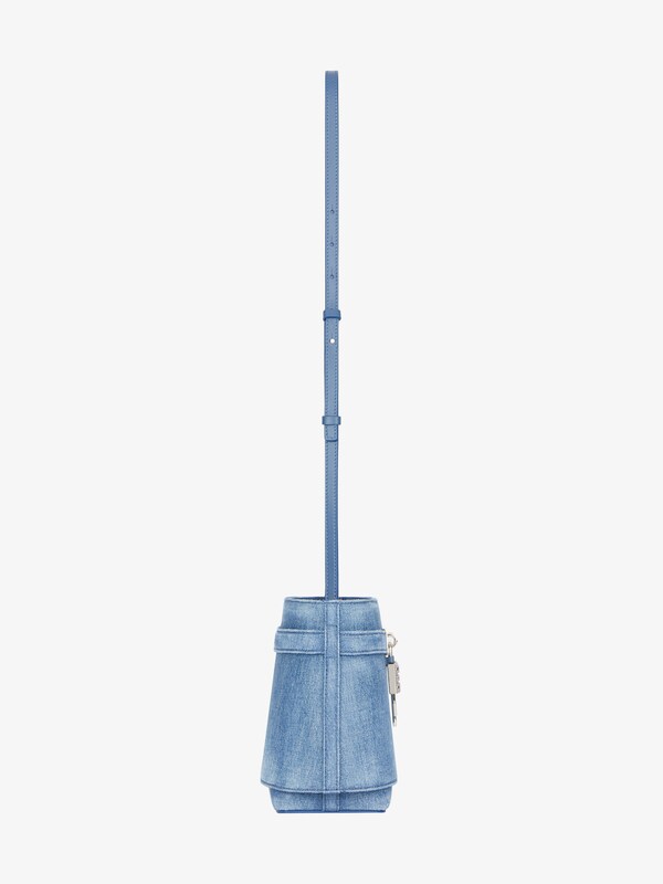 Givenchy Shark Lock bucket bag in washed denim Rebajas baratas
