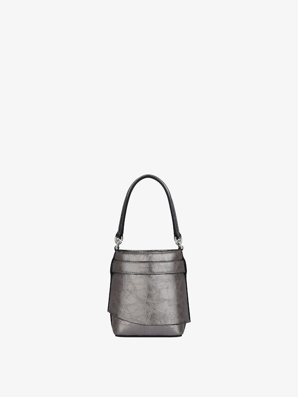 Givenchy Micro Shark Lock bucket bag in laminated leather Ventas relámpago