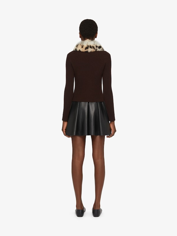 Givenchy Cardigan in wool and cashmere with fur collar Precios de Black Friday