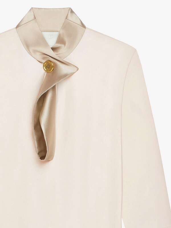 Givenchy Blouse in satin with buttoned collar ÚLTIMAS EDICIONES