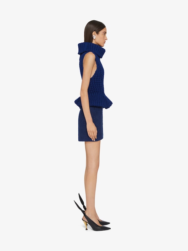 Givenchy Sleeveless fit peplum sweater in waffle wool Promoción trimestral