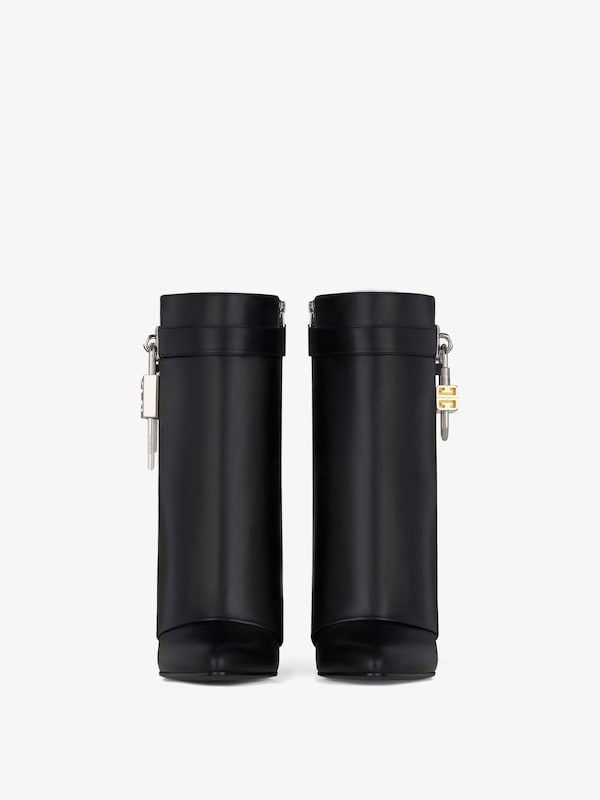 Givenchy Shark Lock ankle boots in leather En oferta