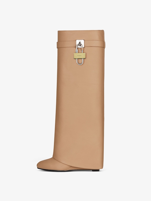 Givenchy Shark Lock boots in grained leather Outlet