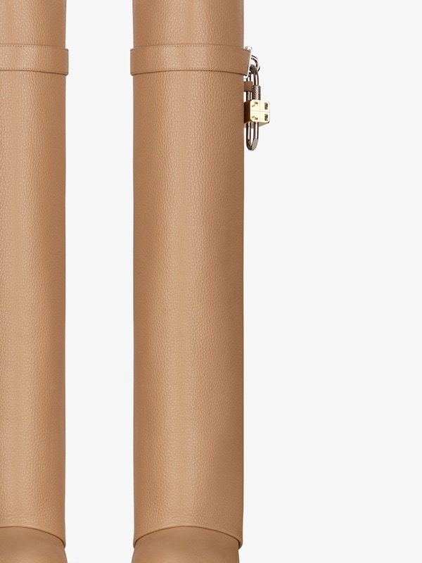 Givenchy Shark Lock boots in grained leather Outlet
