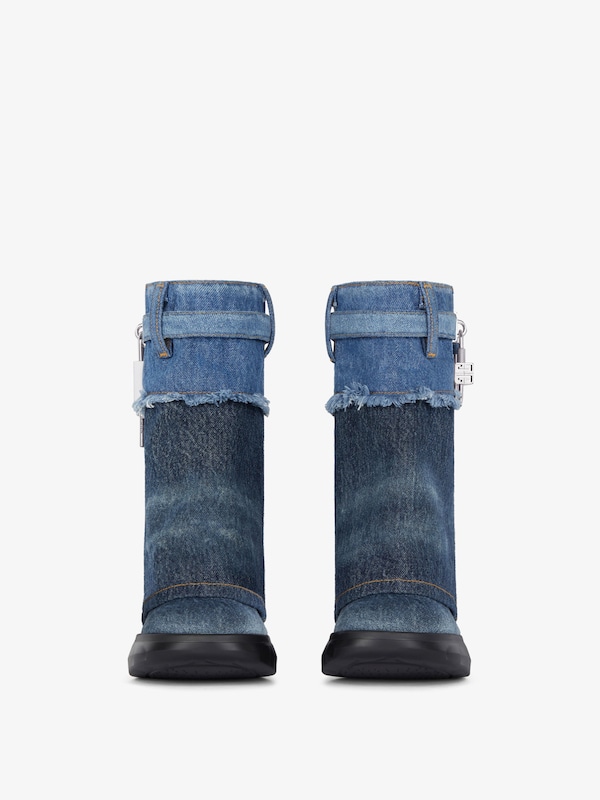 Givenchy Shark Lock Biker ankle boots in bicolor washed denim Tienda