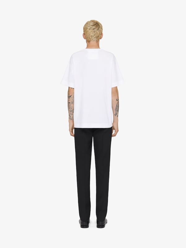 Givenchy T-shirt in cotton with chandelier and snake print Envío gratis