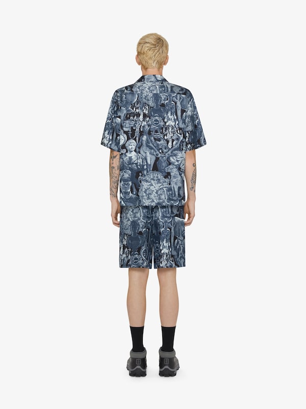 Givenchy Shirt in silk with Hubert objects print Oferta especial