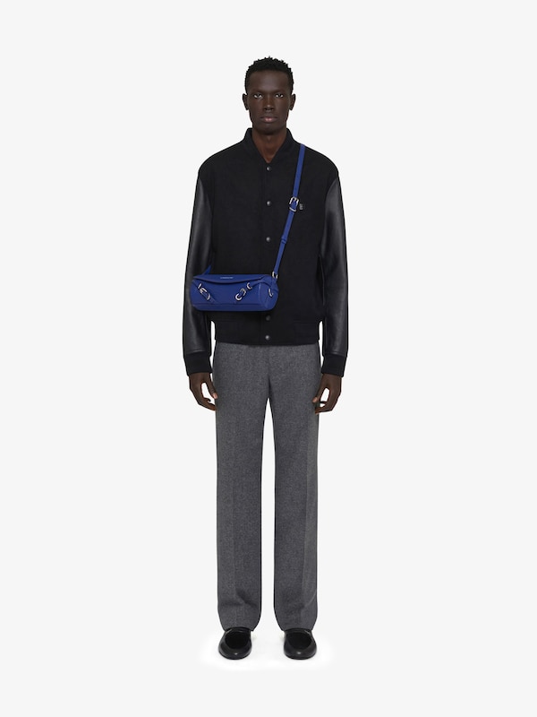 Givenchy Voyou Roller bag in grained leather Última moda