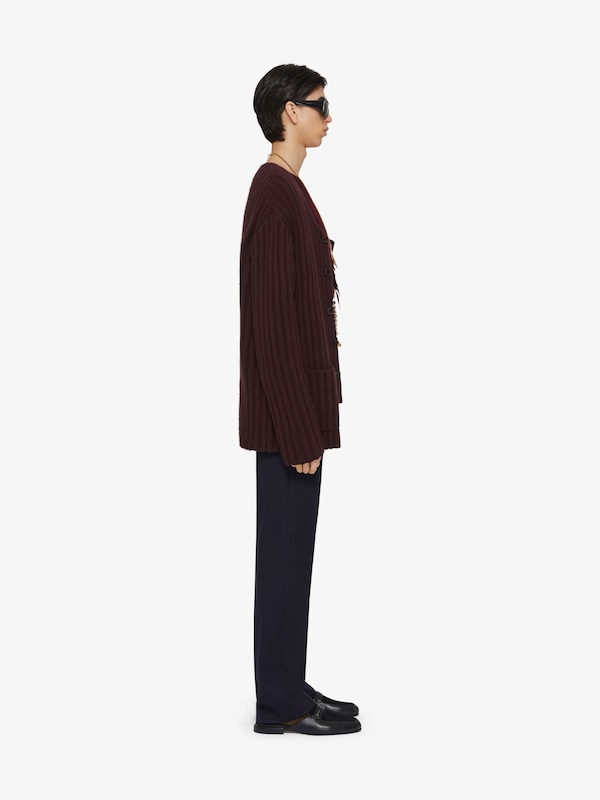 Givenchy Cardigan in cashmere Última moda