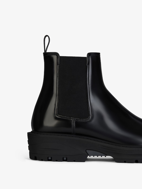 Givenchy Chelsea boots in leather Rebajas online