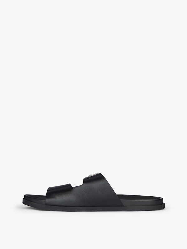 Givenchy Voyou flat mules in grained leather Solo hoy