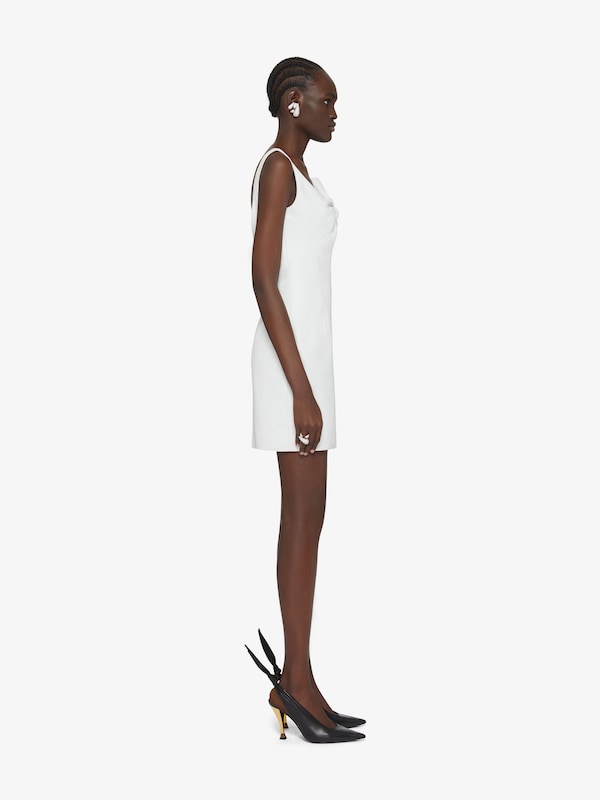 Givenchy Dress in leather with bow detail En línea