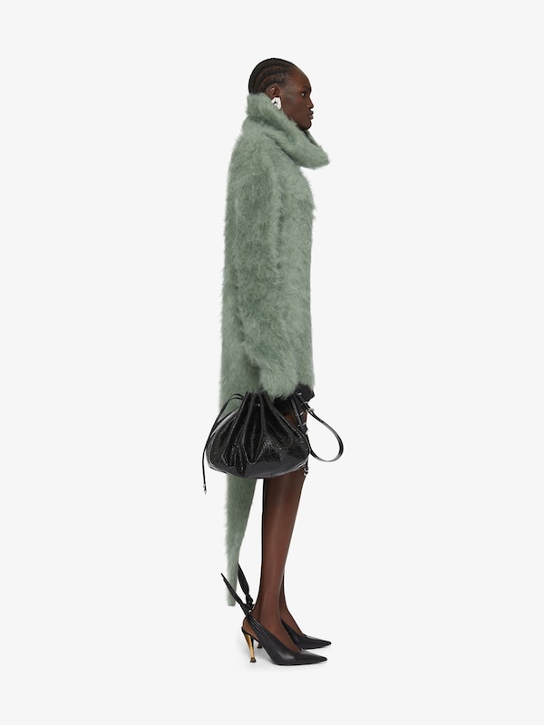 Givenchy Sweater in mohair and wool with train Liquidación
