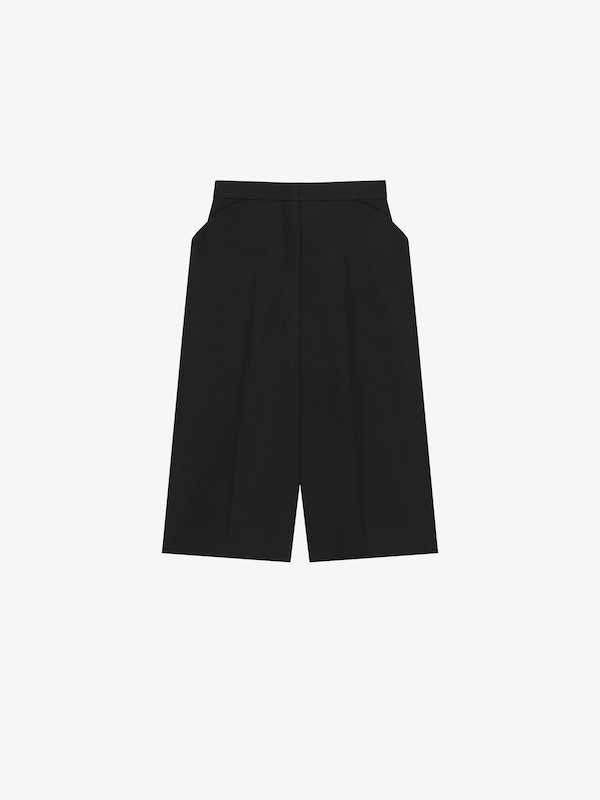 Givenchy Bermuda shorts in wool Últimos 2 días