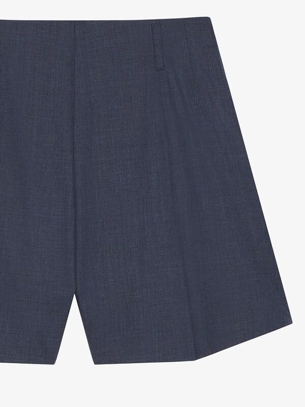 Givenchy Shorts in wool Solo queda un día