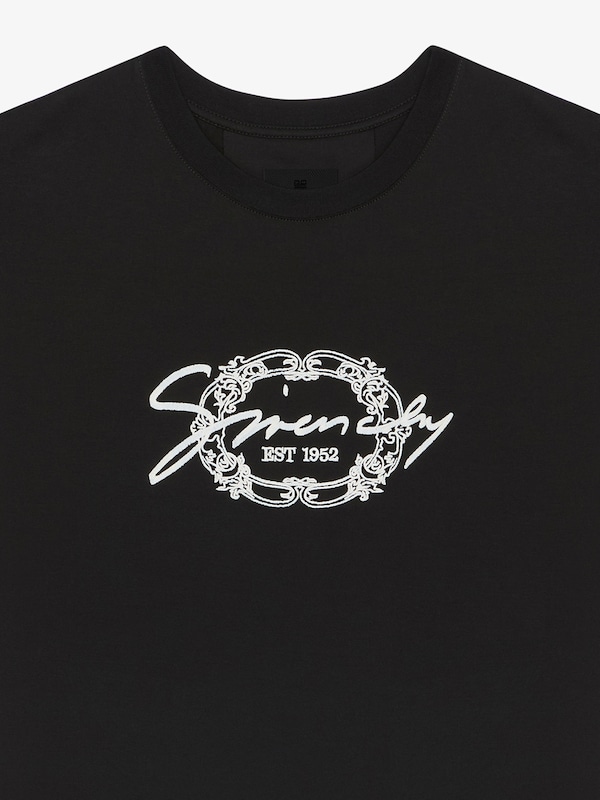 Givenchy T-shirt in cotton with GIVENCHY medallion Tienda de fábrica