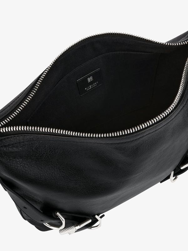 Givenchy Voyou Crossbody bag in grained leather Ahorra y exporta