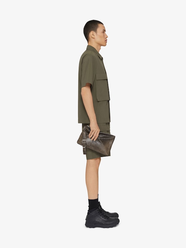 Givenchy Voyou pouch in aged leather Grandes ahorros