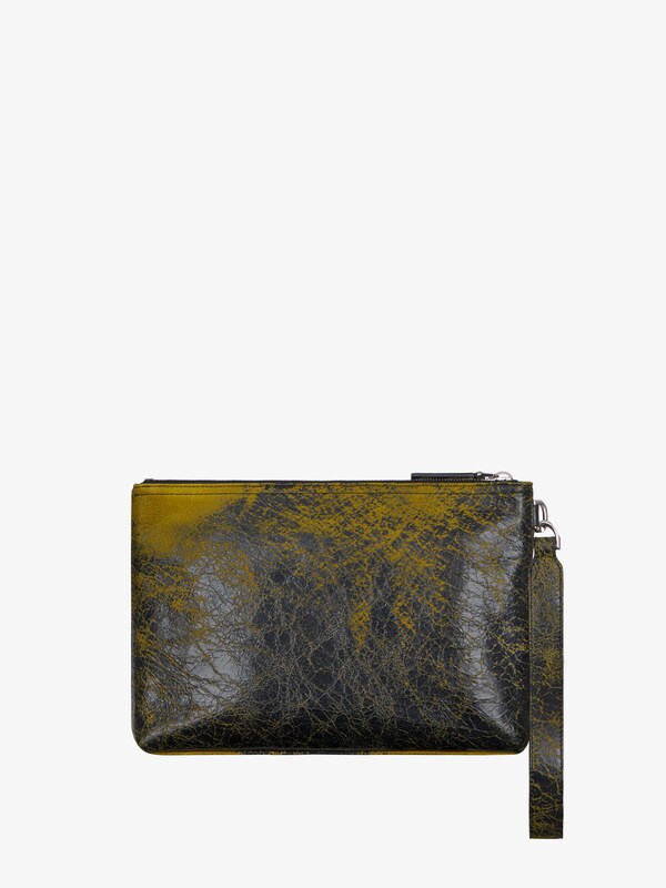 Givenchy Voyou pouch in crackled leather Rebajas de fin de temporada