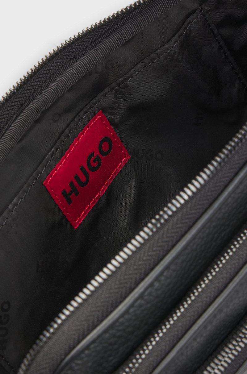 Hugo Boss Bolso de bandolera en piel sintética granulada con detalle de logo apilado Liquidación