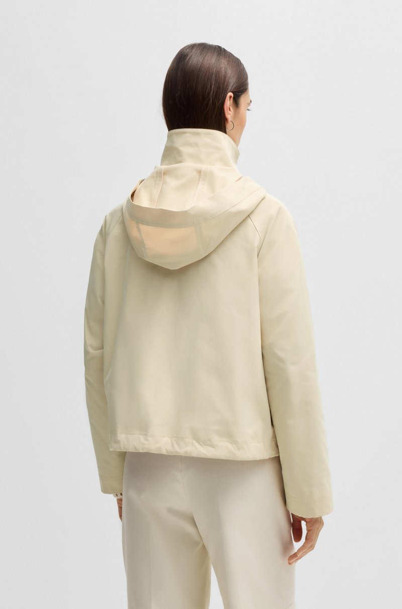 Hugo Boss Parka con capucha en tejido repelente al agua En línea