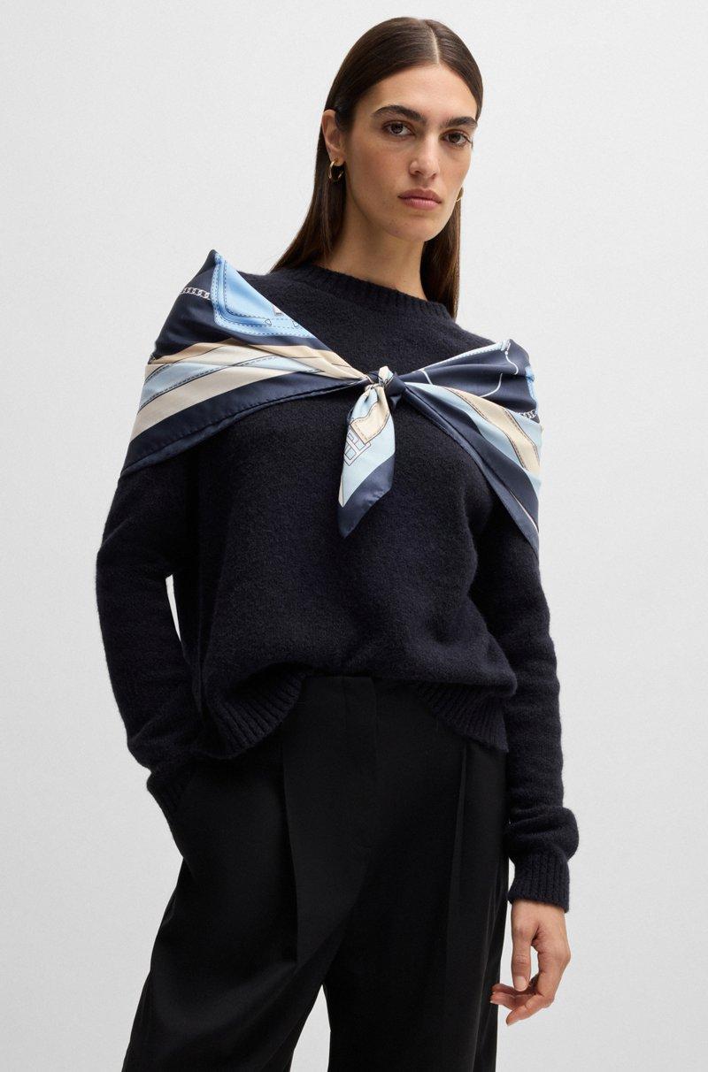 Hugo Boss Pañuelo de sarga de seda estampada hecho en Italia Ahorra y exporta