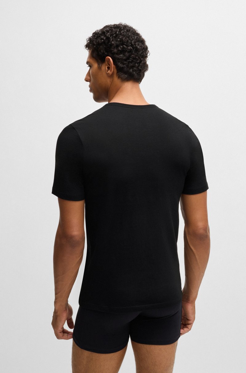 Hugo Boss Paquete de tres camisetas de algodón con logo bordado COMPRAR AHORA