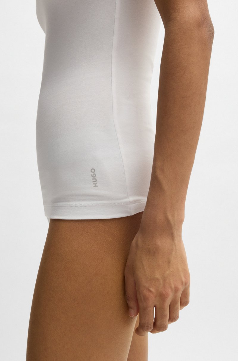 Hugo Boss Paquete de dos camisetas de tirantes en algodón elástico con logos estampados En oferta