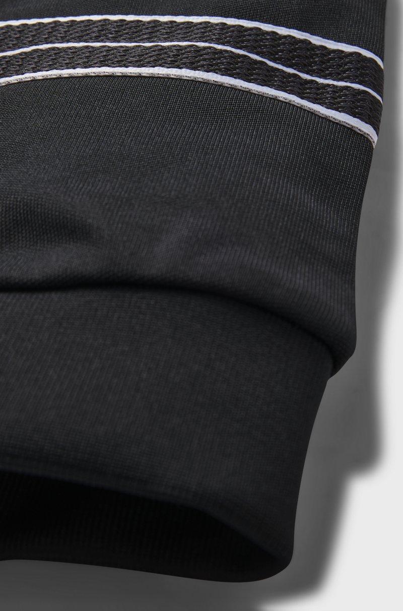Hugo Boss Pantalones de chándal tapered fit para niños con ribetes de espiga Mejor oferta
