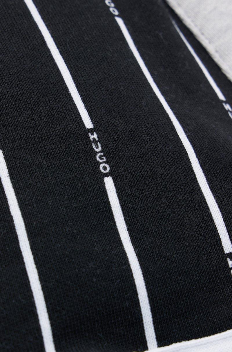 Hugo Boss Shorts para niños en algodón con mezcla de diferentes logos Liquidación