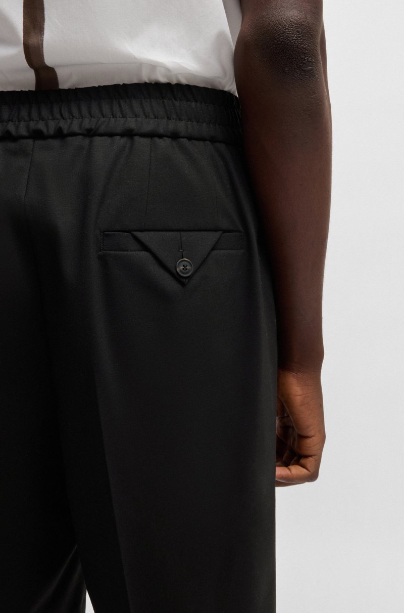 Hugo Boss Shorts de corte moderno en mezcla de lana elástica Últimos 2 días