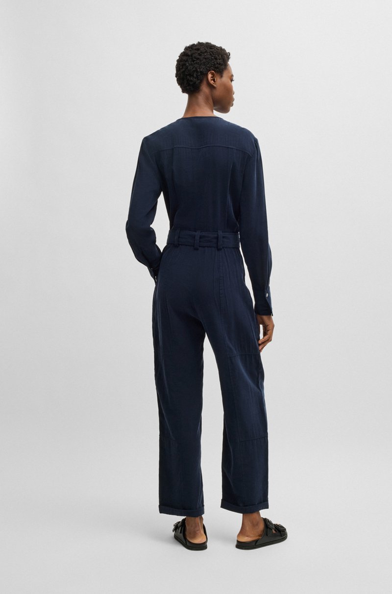 Hugo Boss Mono con cinturón y tapeta de botones automáticos Oferta especial