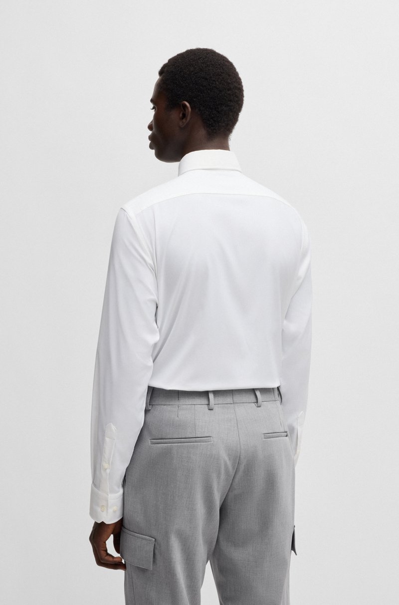 Hugo Boss Camisa regular fit de sarga elástica técnica Grandes descuentos