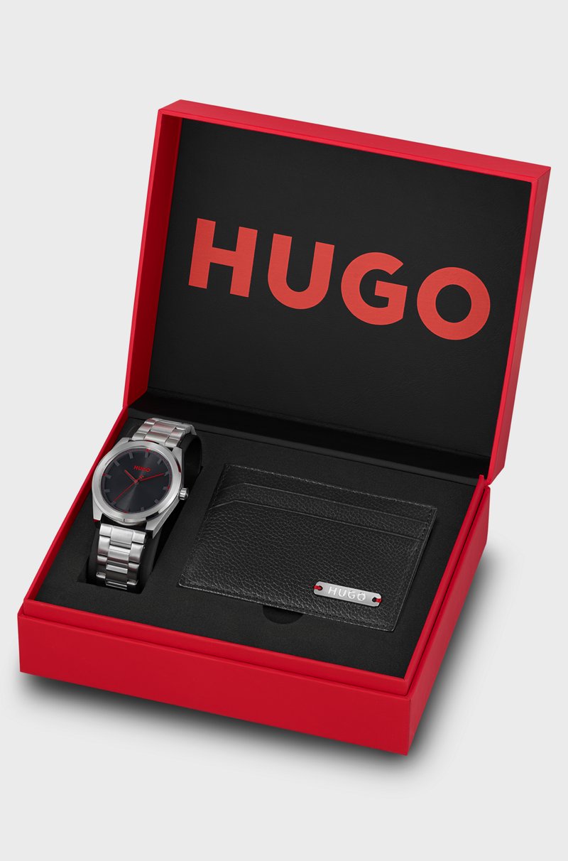 Hugo Boss Set de regalo de tarjetero de piel y reloj con esfera negra Solo hoy