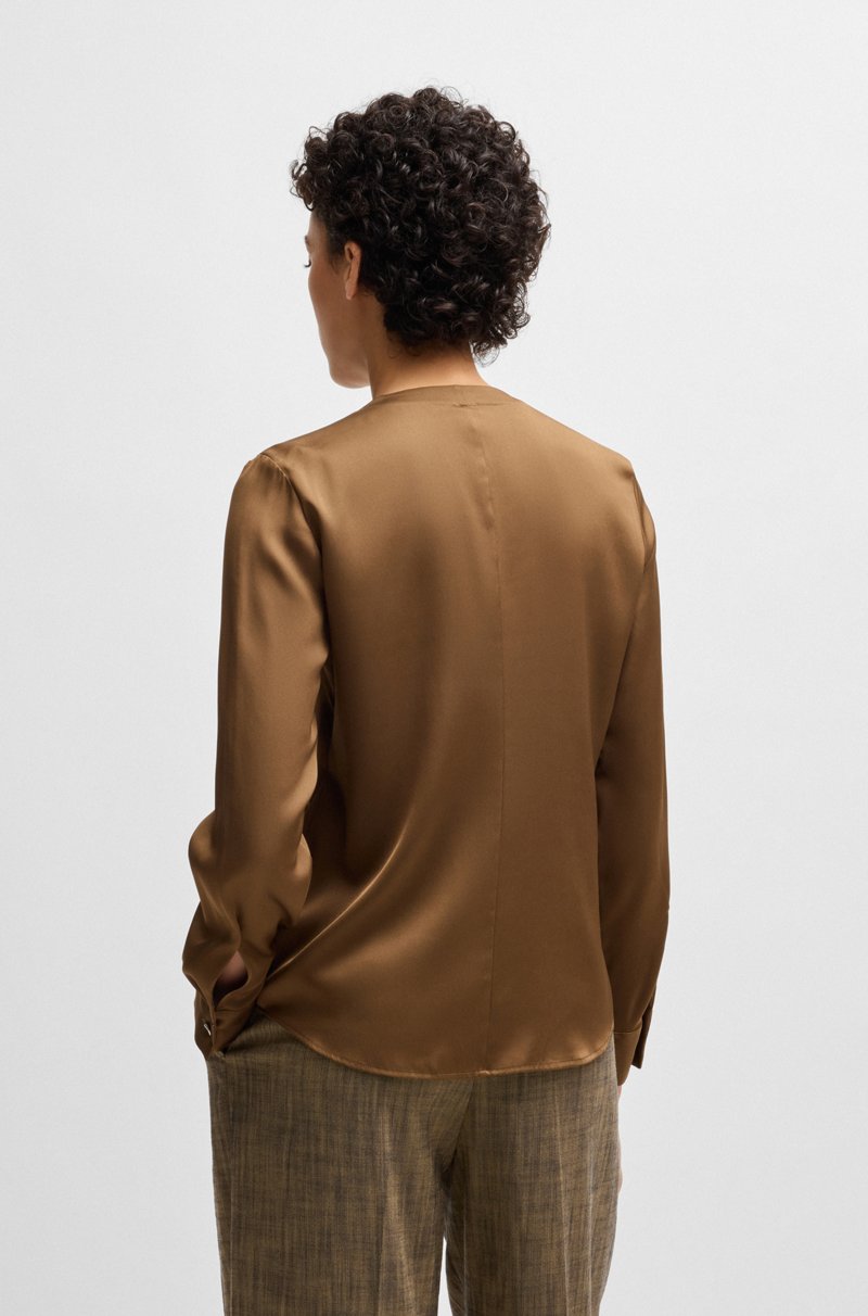 Hugo Boss Blusa sin cuello regular fit en seda con elástico Rebajas baratas
