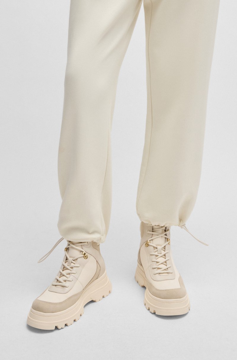 Hugo Boss Botas de piel con cordones y ribetes en contraste Tienda de fábrica